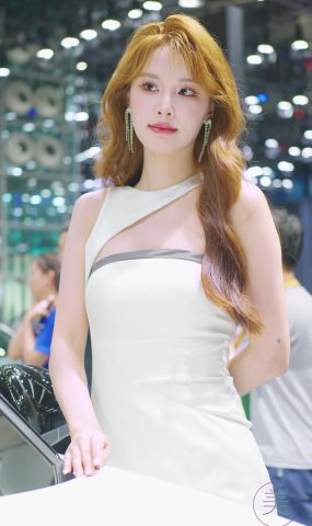 NO.0592 2023 深圳大湾区车展 Racing Model Leapmotor车模02[20P]