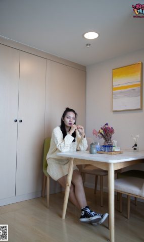 勿恋传媒 No.060 匡威,永恒不灭的原创力,配白色棉袜,经典 [119P]