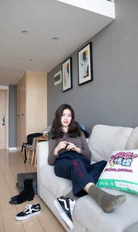 [勿恋传媒] NO.099 佳琪-可御可萌-浪漫红唇的温柔 [149P]