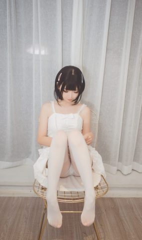 面饼仙儿 – 假过膝[9P]