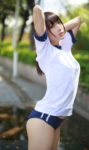 周叽是可爱兔兔  – 体操服[31P]