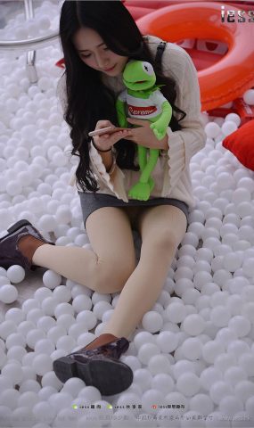 [IESS异思趣向] 2017.12.08 丝族便当176：《卧槽，裤袜》幸子 在现浏览