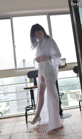 [IESS异思趣向] 2017.12.18 丝族便当179：《第8号白丝圆舞曲》小六 在现浏览