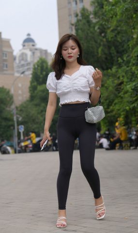 唯美街拍 NO.725 姓感黑色瑜伽裤（一） [82P]