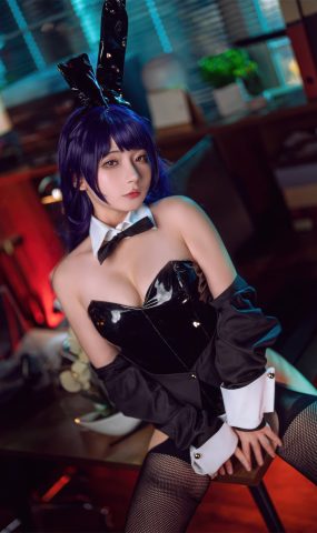 是三不是世w – 喜多川海梦 紫发兔女郎[30P]