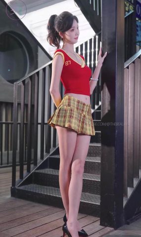 NO.1577 2024 广州车展 网荭美女车模 beautyleg LOOKBOOK 33[30P]