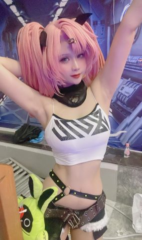 Pyon – Nicole Demara[23P]