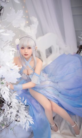 小木曾AYA  – Re0爱蜜莉雅 水晶礼服[19P]