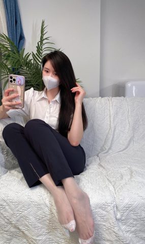 小九九[July芝岚] – 超薄裤里丝[18P]