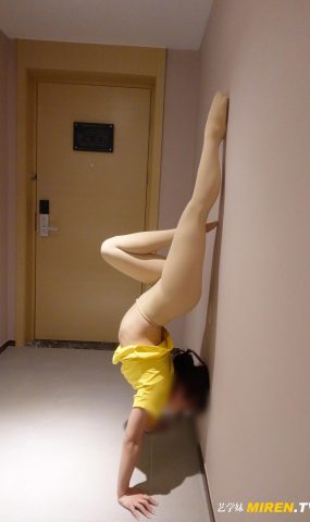 [ROSI艺XUE妹]2021.01.27 NO.0217[26+1P]