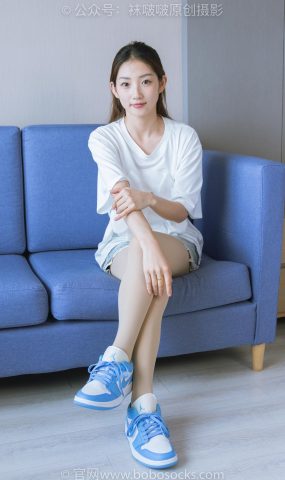 [BoBoSocks袜啵啵]NO.228 小沫-板鞋、厚肉丝、裸足[145P]