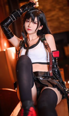 鳗鱼霏儿  – 蒂法战斗服[41P]