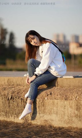 [见新摄影]NO.027 追赶落日余晖的逆光少女[133P]