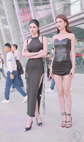 NO.0910 2023 广州车展 Racing Model 车模抖音网荭随拍110[20P]