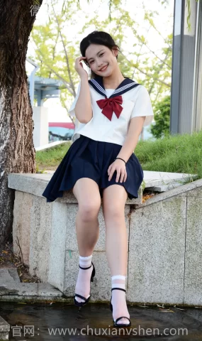 初夏女神 NO.302 幺幺 展现独特[64P]