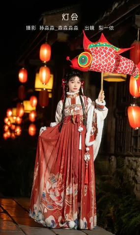 [YITUYU艺图语]2023.02.09 逛灯会 梨一依[21+1P]