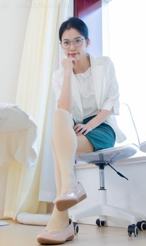 勿恋传媒 NO.2157 茯苓-明亮而不刺眼[150P]