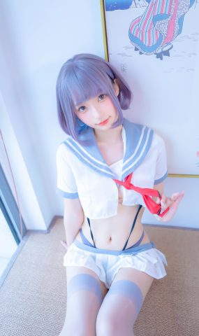 神楽板真冬  – 灰丝吊带JK[66P]