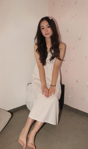 [Pary學生模拍] No.043 大美女琪琪回歸獻上38碼雪白大美jiao [121P]