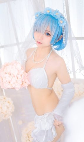 知名动漫博主@蠢沫沫 雷姆花嫁 在现浏览