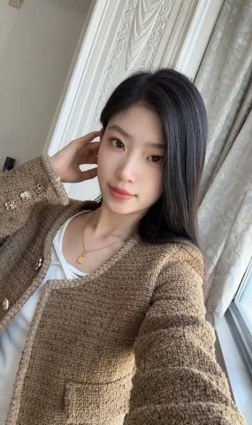 脚模面试脸足同框套路系列-023-25号-独居女大 万粉小网紅[17P]