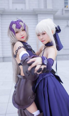 网荭Coser@KaYa萱 黑贞 黑呆毛（KaYa&亚缇） 在现浏览
