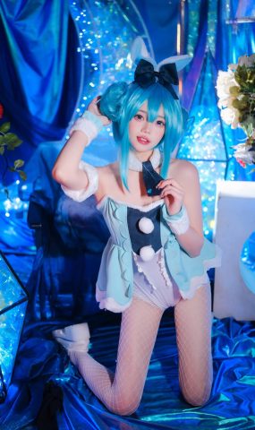 咬一口兔娘  MIKU初音未來兔女郎[13P]