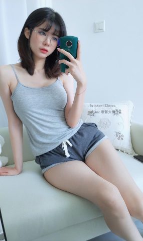 眼酱大魔王w – 小XUE妹[28P]