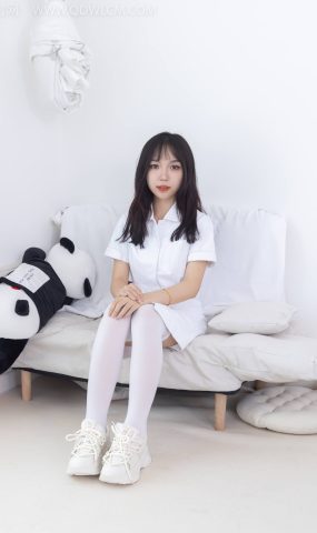 勿恋传媒 NO.1767 纱纱-小白鸽[160P]