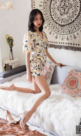 [丝慕GIRL]SM275 天天一元 茗茗《碎花大长腿》在现浏览