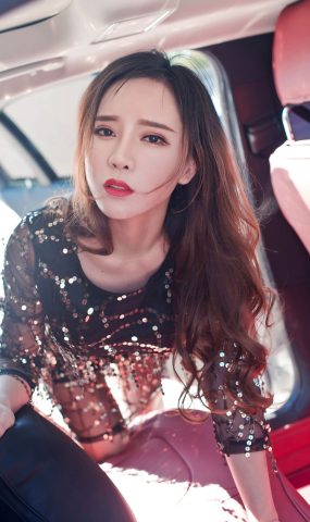 精选街拍作品 1617 御风街拍 洗车场上的网荭艾小青[52P]