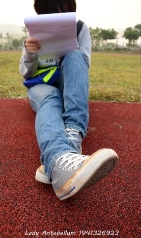 [战前女神] 美腿镁足精品摄影套图 030 [117P]