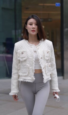 精选街拍作品 NO.1934 一始街拍作品 – 灰色瑜伽裤美女[96P]