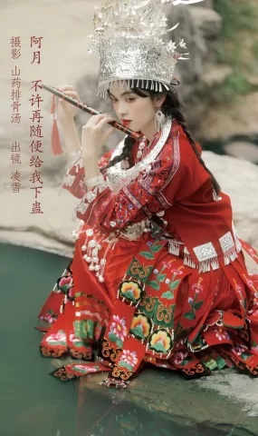 [YITUYU艺图语]2022.12.29 阿月，不许再随便给我下蛊 Linglingxue_[22+1P]