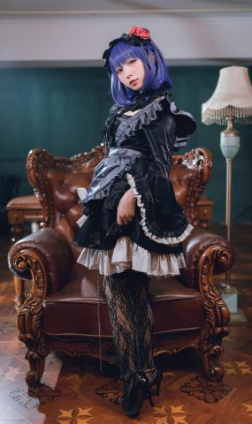 花铃 – 喜多川海梦 黑江雫[18P]