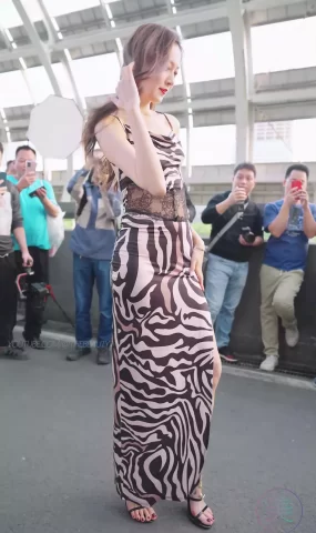 NO.0465 2023 广州车展 Racing Model 车模抖音网荭随拍13[20P]