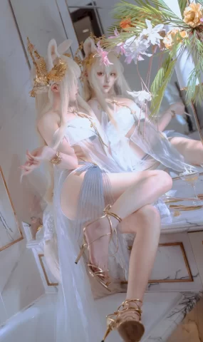 Tsuki_月隐 – 忍冬泳装[33P]