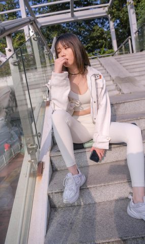 唯美街拍 NO.1103 白色瑜伽裤美女 (6) [76P]