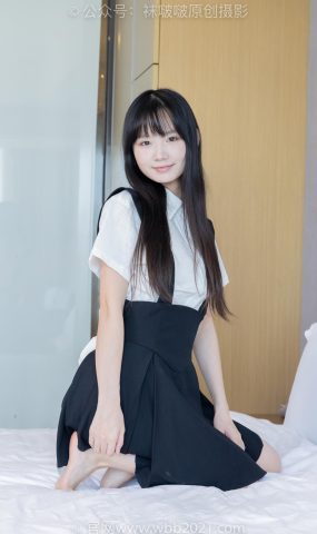 [BoBoSocks袜啵啵]NO.444 甜甜圈-两双高跟鞋、凉鞋、肉丝、裸足[115P]