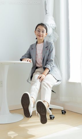 勿恋传媒 NO.1732 岚岚-秋意渐浓[175P]