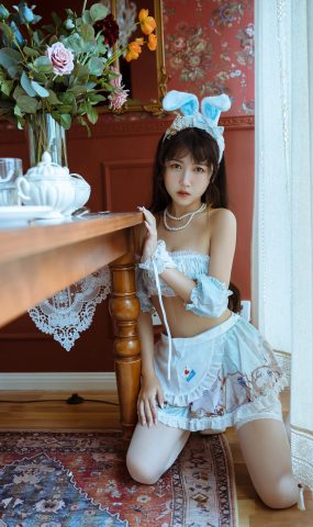 不呆猫  – 兔子女友[25P]