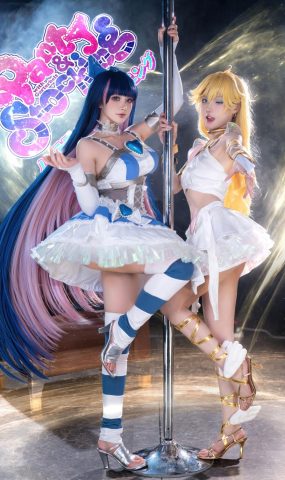 阿包也是兔娘 & 苏苏苏Sofia – 吊带袜天使[20P]