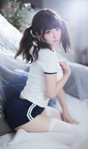 是三不是世w – 束缚 [37P]