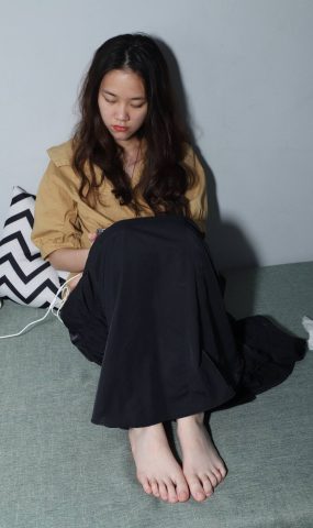 [Pary学生模拍] No.058 大美女琪琪脱下棉袜展示38码修长大白脚 [137P]