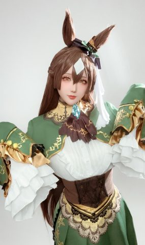 星之迟迟  – 赛马娘 里见光钻 梦想的回应[48P]