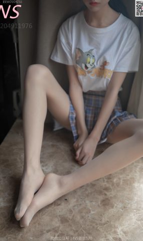纳丝摄影 NO312 恬恬 校花丝袜帆布鞋超美超美！[76P]