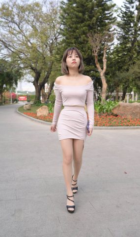 唯美街拍 NO.426 丝袜镁足小解解 3 [85P]