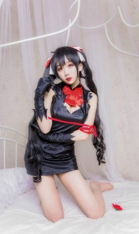 微博小解解@浅野菌子 赫斯缇雅  在现浏览