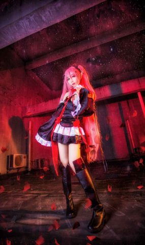 微博小解解@浅野菌子 终结的炽天使 克鲁鲁·采佩西  在现浏览