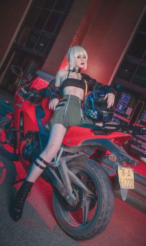 人气动漫Coser@铁板烧鬼舞 中山码头黑贞黑呆双人 在现浏览